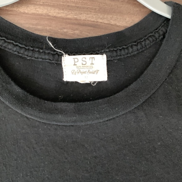 Women’s Medium “Better Days Will Come” Black Short sleeve Shirt - Picture 3 of 3